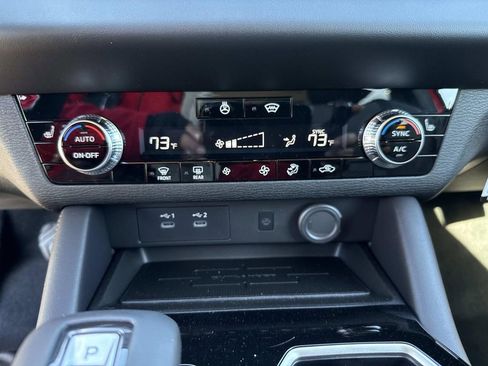 New 2026 Mitsubishi Outlander SE AWD/4WD image 30