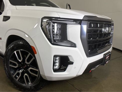 Used 2024 GMC Yukon AT4 image 7
