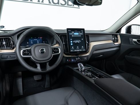 New 2026 Volvo XC60 B5 Plus w/ Protection Package Premier AWD/4WD image 16