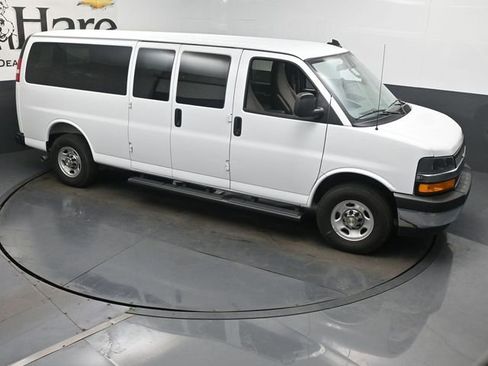 New 2025 Chevrolet Express 3500 LT w/ LT Preferred Equipment Group RWD image 27