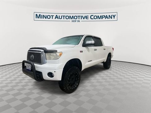 Used 2011 Toyota Tundra Limited w/ Memory Pkg AWD/4WD image 4