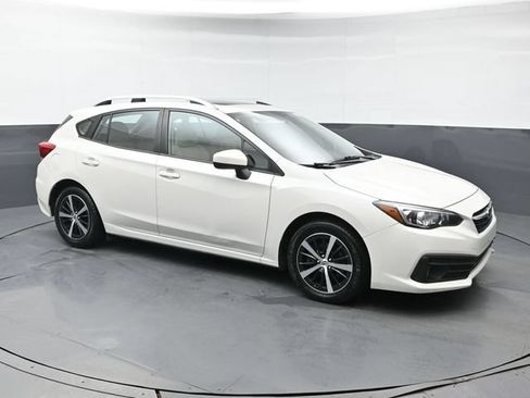 Used 2022 Subaru Impreza 2.0i Premium AWD/4WD image 7