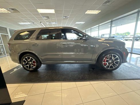 New 2026 Dodge Durango SRT Hellcat w/ 3rd Row Seating Group AWD/4WD image 6