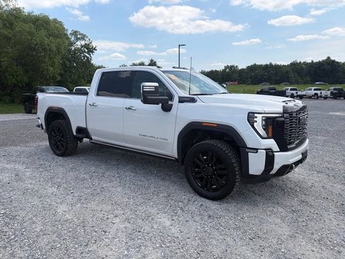 Used 2025 GMC Sierra 2500 Denali Ultimate AWD/4WD image 16