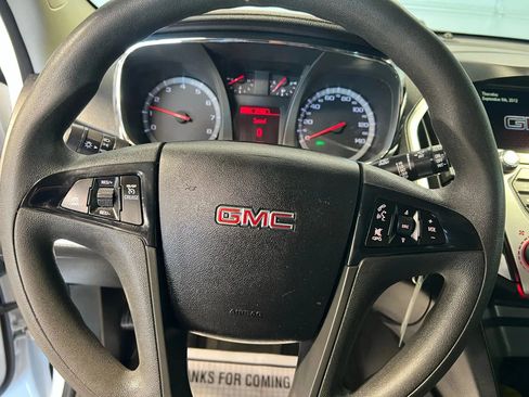 Used 2014 GMC Terrain SLE FWD image 9