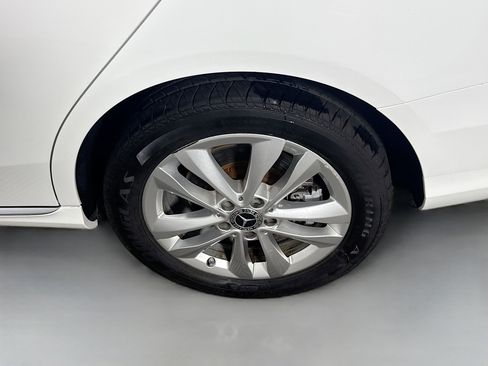 Used 2019 Mercedes-Benz C 300 4MATIC Sedan image 37