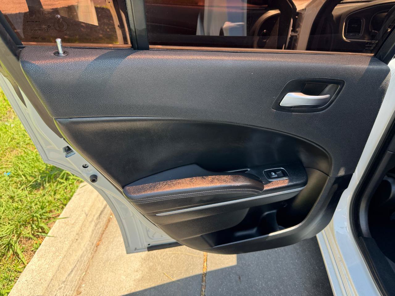 Used 2020 Dodge Charger SXT w/ Leather Interior Group RWD image 16