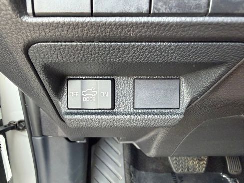 Used 2024 Toyota Tacoma SR RWD image 26