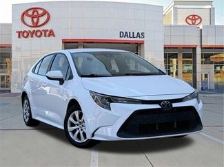 Used 2022 Toyota Corolla LE video 1