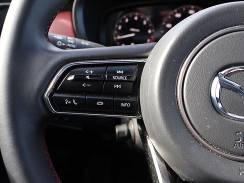 Certified 2025 MAZDA CX-70 3.3 Turbo S w/ Premium Package image 33