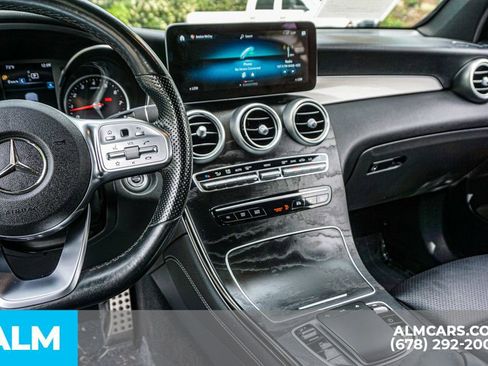 Used 2020 Mercedes-Benz GLC 300 image 32