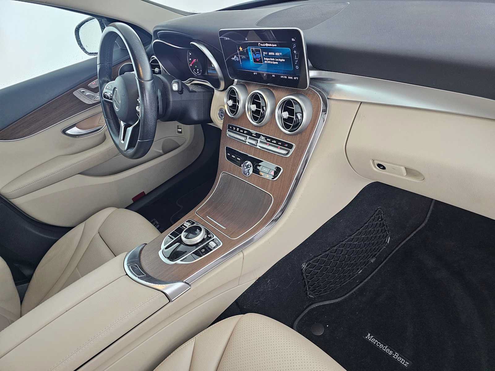 Used 2019 Mercedes-Benz C 300 Sedan image 11