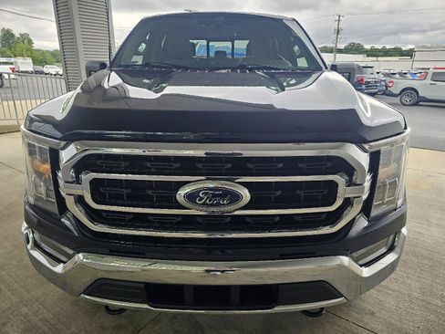 Used 2022 Ford F150 XLT w/ Equipment Group 302A High AWD/4WD image 8