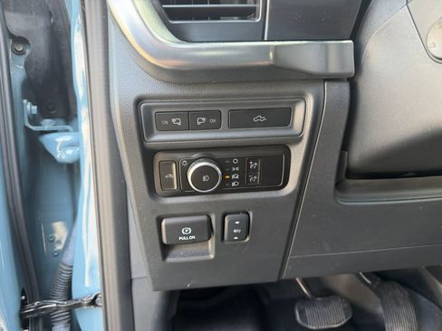 Used 2023 Ford F150 Lariat w/ Equipment Group 502A High AWD/4WD image 24
