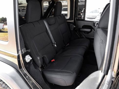 Used 2021 Jeep Wrangler Unlimited Sport image 37