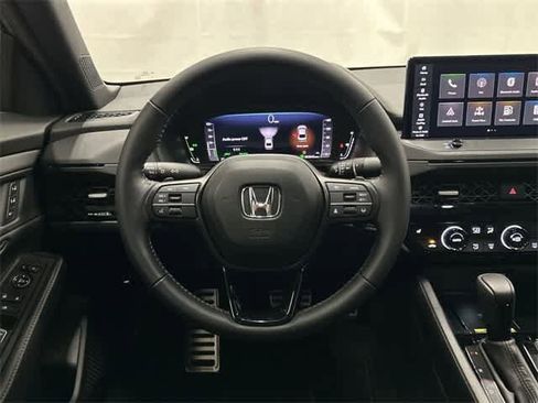 Used 2025 Honda Accord Sport image 15