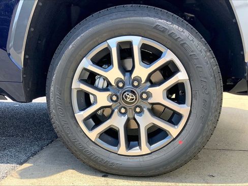 New 2026 Toyota Tundra 1794 Edition AWD/4WD image 15