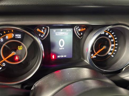 Used 2022 Jeep Wrangler Sport image 19