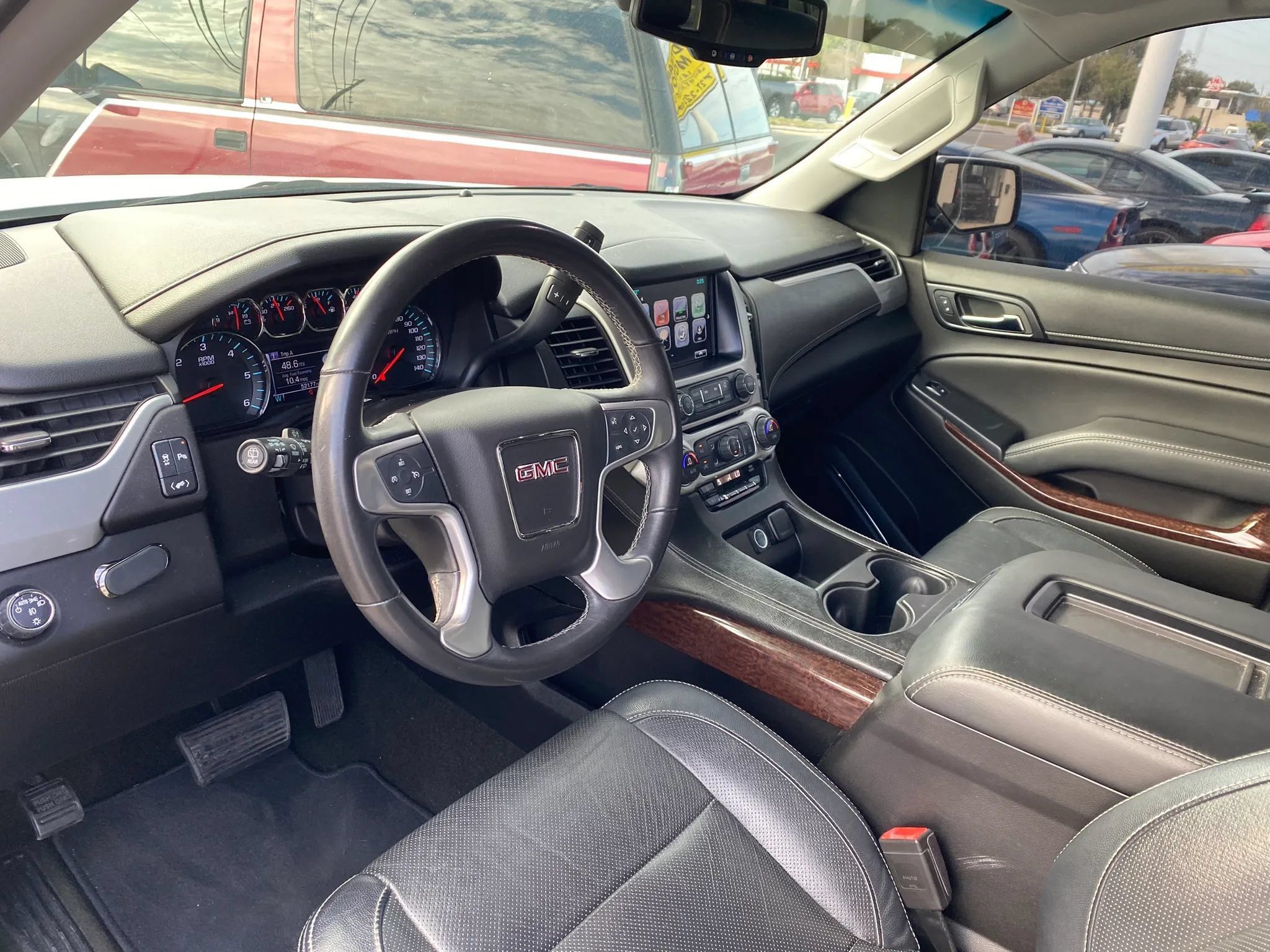 Used 2017 GMC Yukon SLE w/ Convenience Package RWD image 17