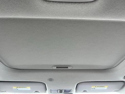New 2026 Hyundai Venue SEL FWD image 25