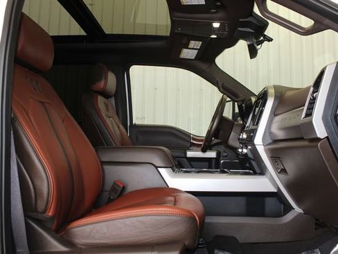 Used 2022 Ford F250 King Ranch w/ King Ranch Ultimate Package AWD/4WD image 25