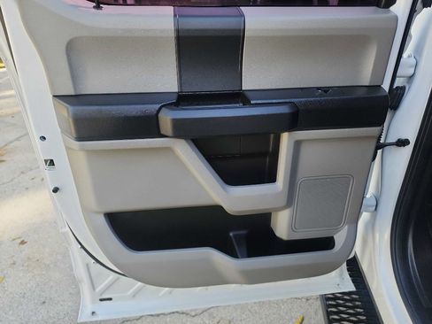 Used 2017 Ford F250 XL w/ Power Equipment Group image 27