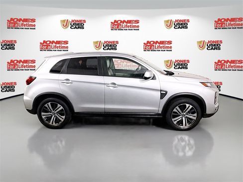 Used 2020 Mitsubishi Outlander Sport ES image 15