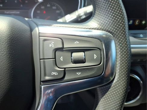 Certified 2024 Chevrolet Blazer LT w/ Convenience Package FWD image 16