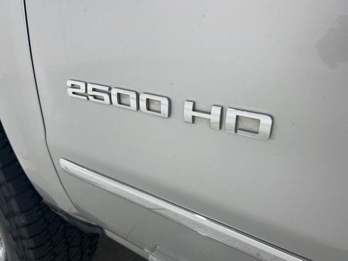 Used 2019 Chevrolet Silverado 2500 LTZ w/ Duramax Plus Package image 25