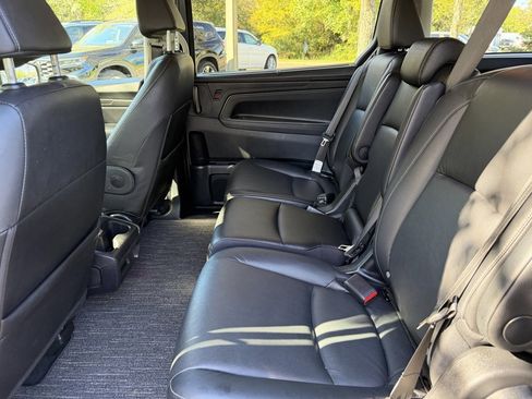 Used 2024 Honda Odyssey EX-L image 12