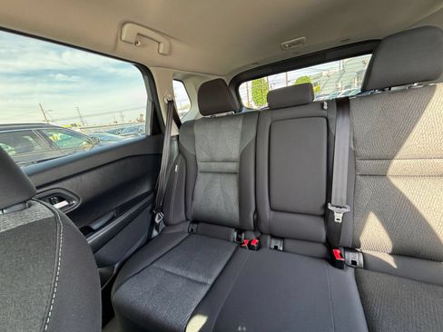 Used 2025 Nissan Rogue SV AWD/4WD image 41