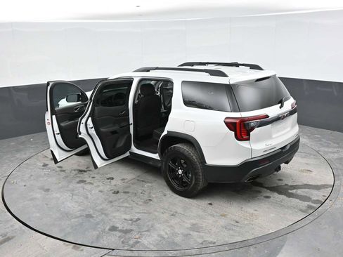 Used 2021 GMC Acadia AT4 image 48