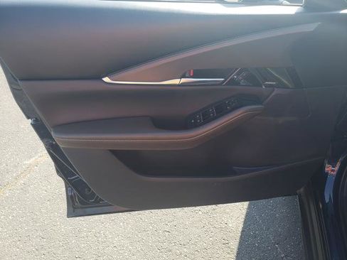 Used 2024 MAZDA CX-30 2.5 Turbo w/ Premium Plus Pkg image 11