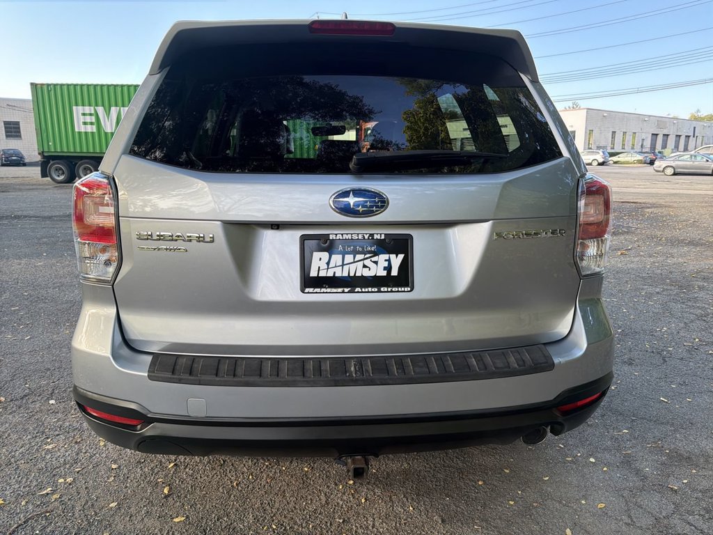 Used 2018 Subaru Forester 2.5i Limited AWD/4WD image 7