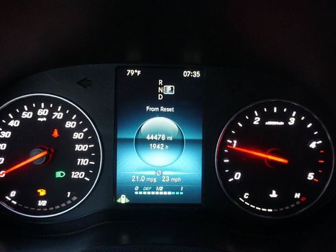 Used 2023 Mercedes-Benz Sprinter 2500 image 14