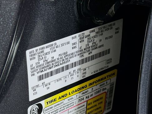 Used 2022 Ford Expedition Platinum image 12