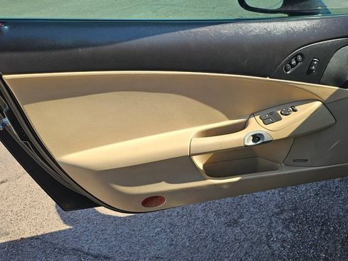 Used 2008 Chevrolet Corvette Convertible w/ Preferred Equipment Group RWD image 21