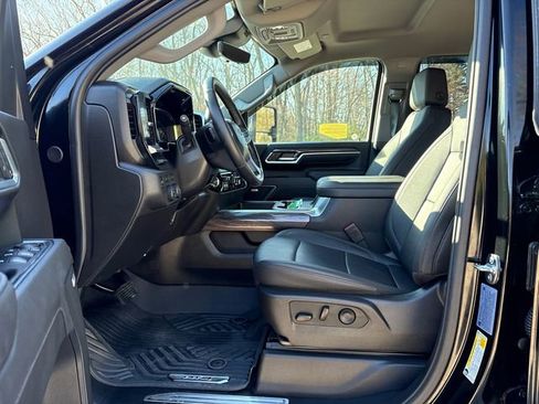 Certified 2025 Chevrolet Silverado 2500 LTZ w/ Trail Boss Package AWD/4WD image 28