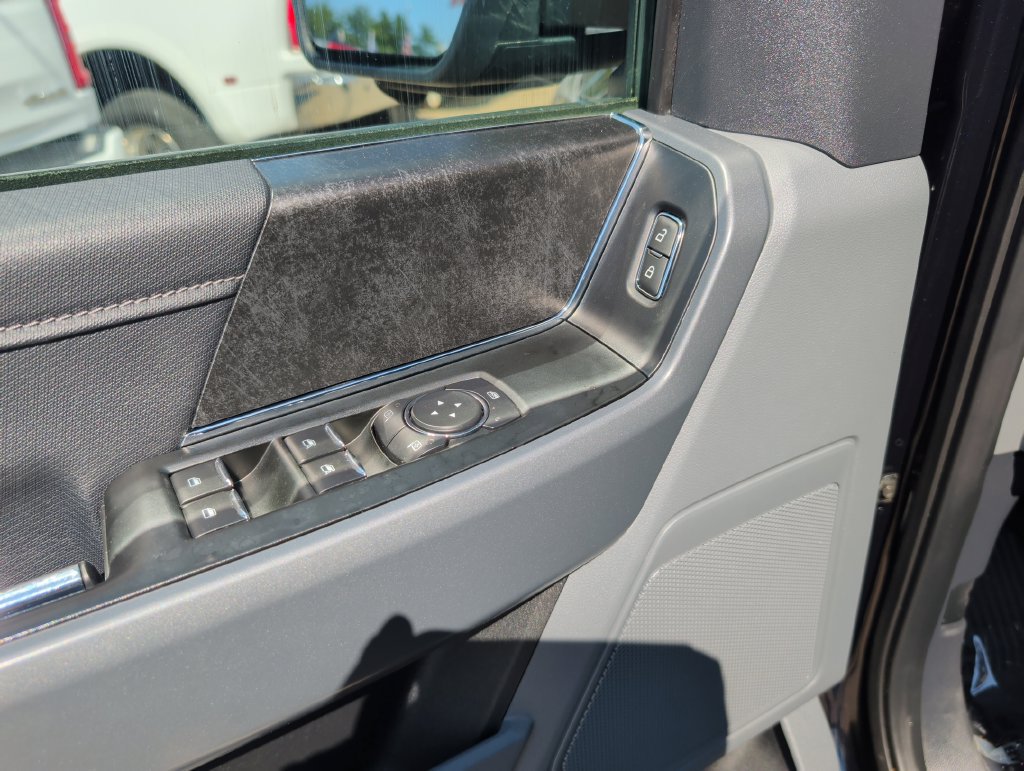 Used 2021 Ford F150 XLT w/ Equipment Group 302A High AWD/4WD image 14