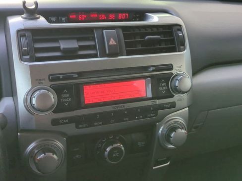 Used 2011 Toyota 4Runner SR5 image 28