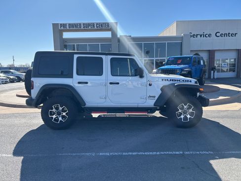 Used 2022 Jeep Wrangler Unlimited Rubicon w/ Cold Weather Group image 4