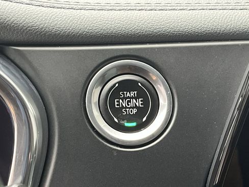 Used 2019 Chevrolet Blazer LT w/ Sound & Technology Package image 21