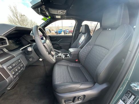 Used 2026 Toyota 4Runner TRD Off-Road Premium image 11