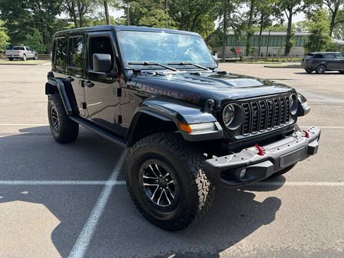 Used 2024 Jeep Wrangler Unlimited Rubicon AWD/4WD image 1