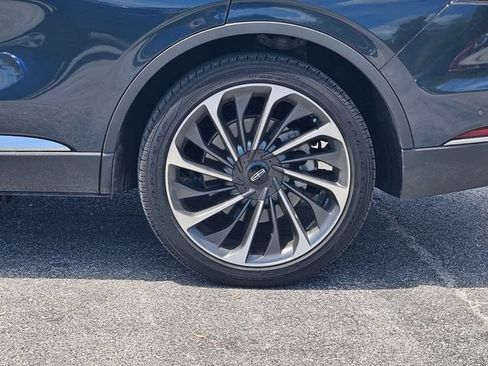Used 2024 Lincoln Aviator Reserve w/ Equipment Group 201A RWD image 5