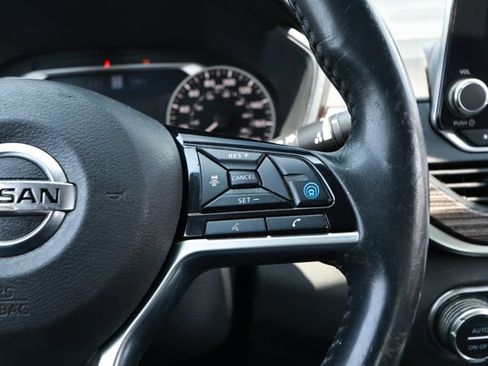 Used 2019 Nissan Altima 2.0 Edition One FWD image 14