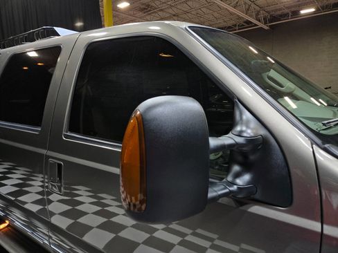 Used 2004 Ford Excursion Limited image 41