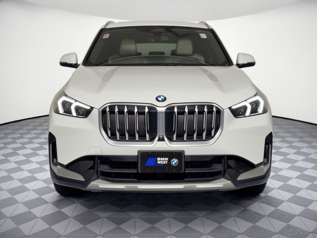 Used 2025 BMW X1 xDrive28i w/ Technology Package AWD/4WD image 6