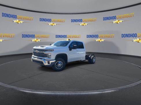New 2026 Chevrolet Silverado 3500 LT w/ Convenience Package image 7