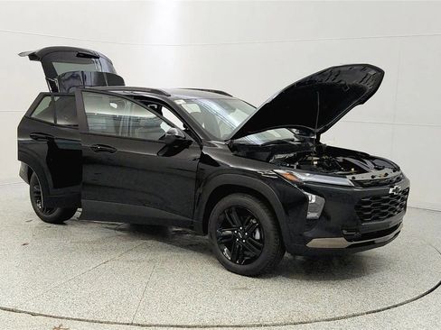 New 2026 Chevrolet Trax ACTIV w/ Driver Confidence Package FWD image 9